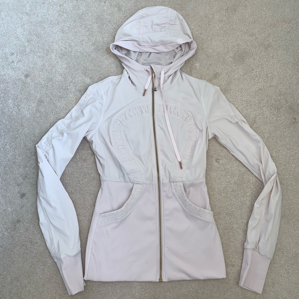 Lululemon define dance jacket light pink size 6 small